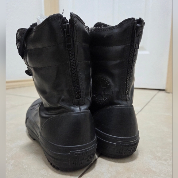 Converse Chuck Taylor Women's All Star Hi-Rise Rubber Boots - Picture 4 of 7